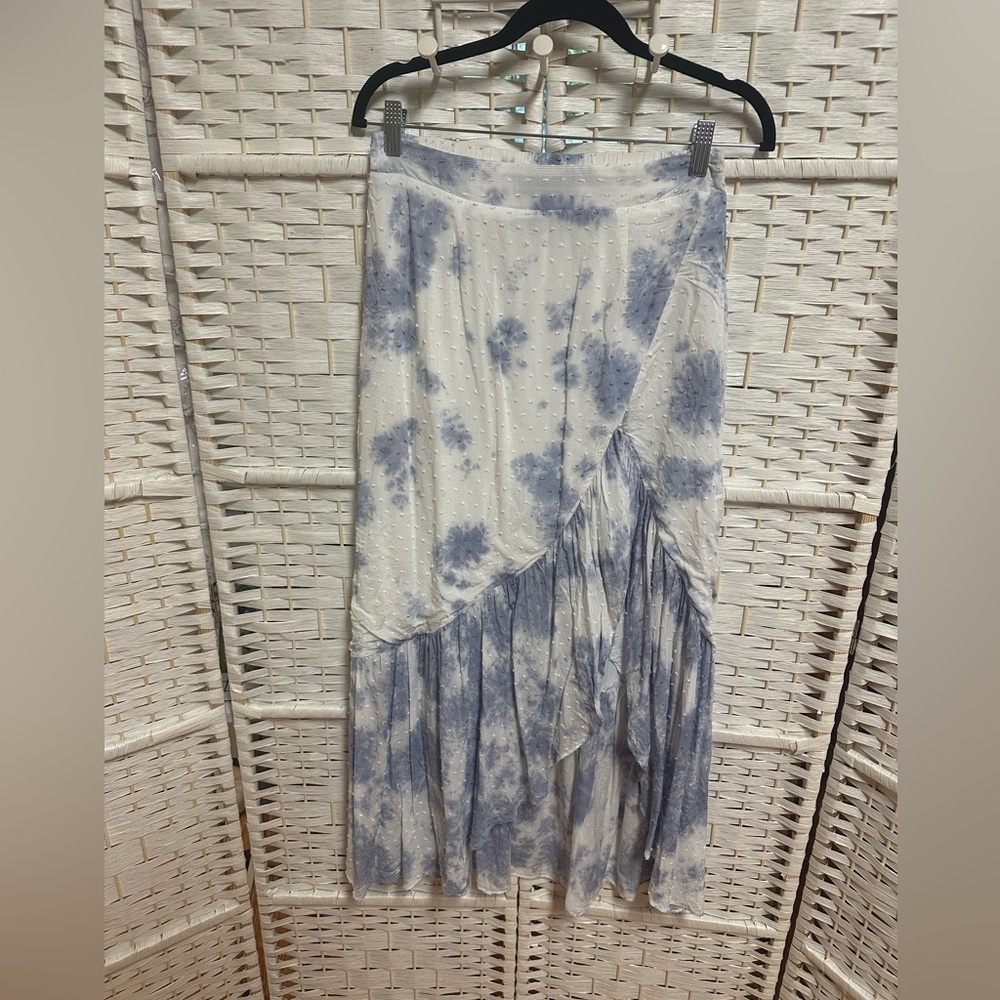 Blue Blush tie dye maxi tiered split skirt size M‎ Euc women’s boho vintage